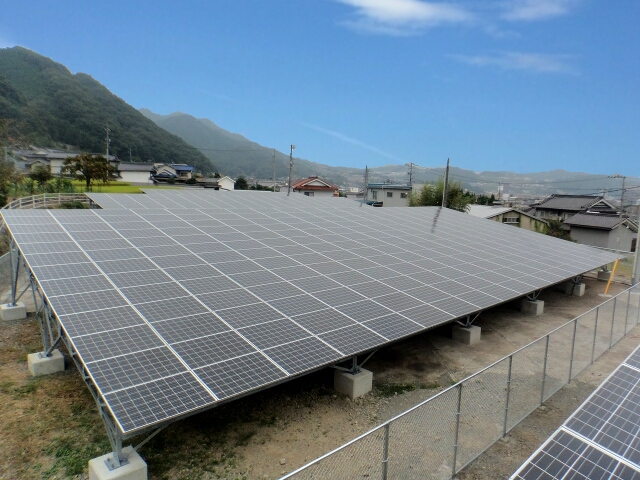 目崎敷地　太陽光発電開始 【第四期工事】